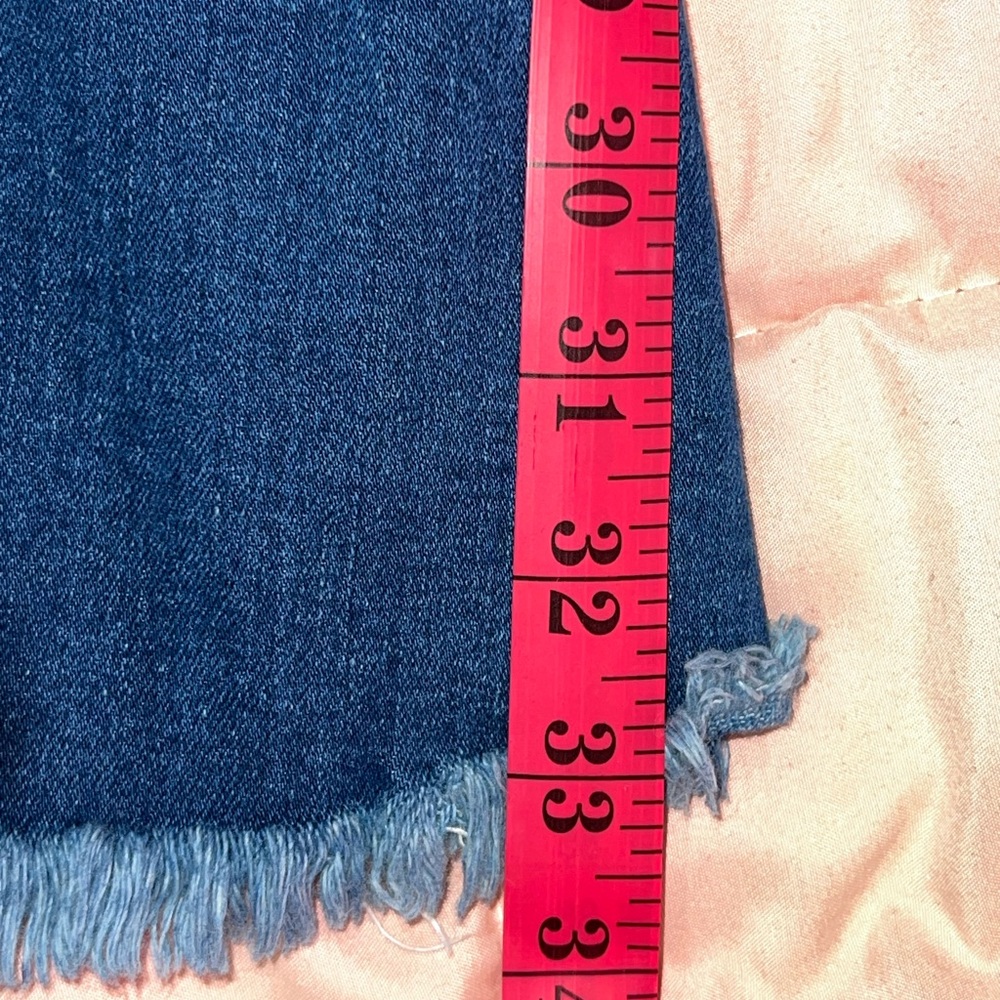 Vibrant MIU Distressed Flare Jeans Size 7 High Rise - Picture 9 of 11